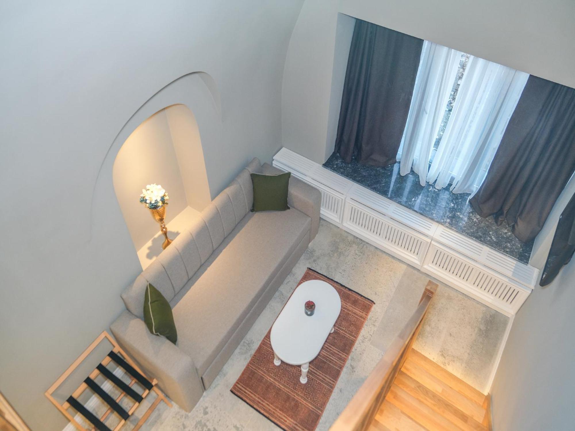 Palazzo Suit Karakoey — Photos 2